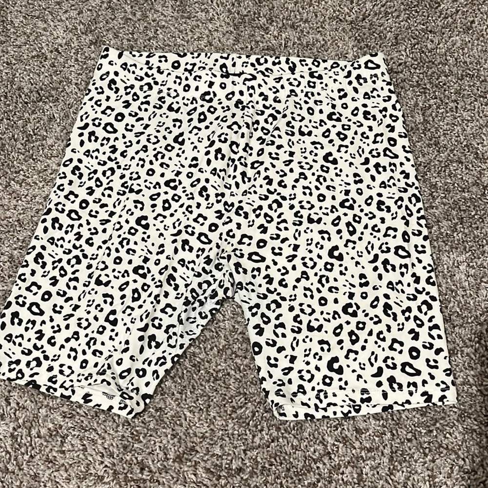 Forever 21 plus biker shorts